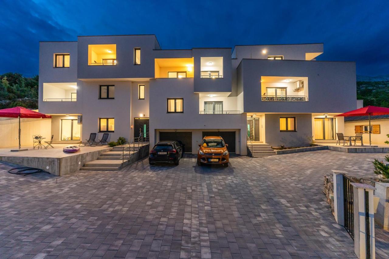 Villa Stjepanovic ทริบานี-ครุสชิซา ภายนอก รูปภาพ