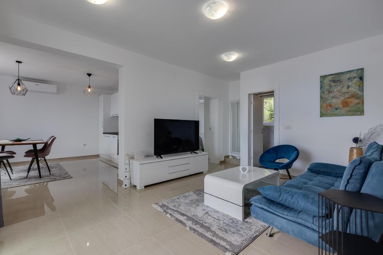 Villa Stjepanovic ทริบานี-ครุสชิซา ภายนอก รูปภาพ